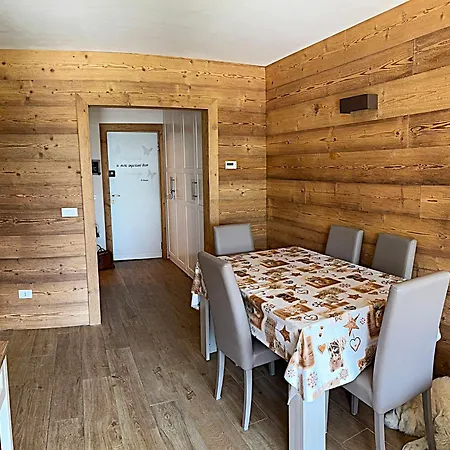 شقة I Dadi Cielo Alto Cir Vda Valtournenche 0446 بيريوِل تْشيرفينيا