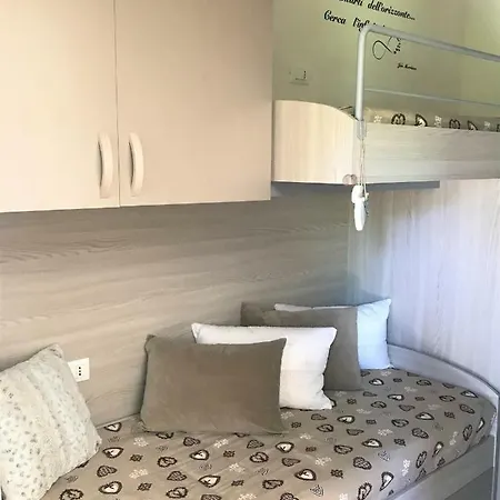 I Dadi Cielo Alto Cir Vda Valtournenche 0446 * بيريوِل تْشيرفينيا