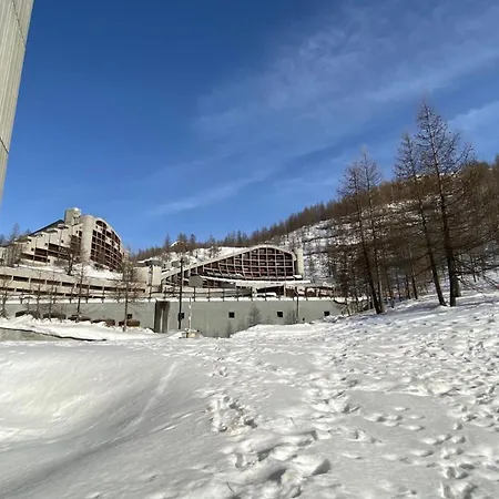 I Dadi Cielo Alto Cir Vda Valtournenche 0446 Апартаменти