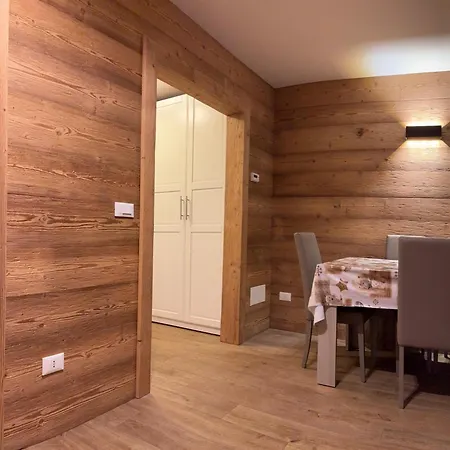 I Dadi Cielo Alto Cir Vda Valtournenche 0446 Апартаменти *